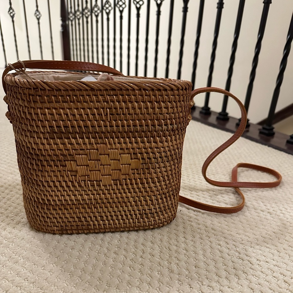 Raffia crossbody purse